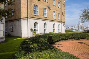 Photo 19- click for photo gallery